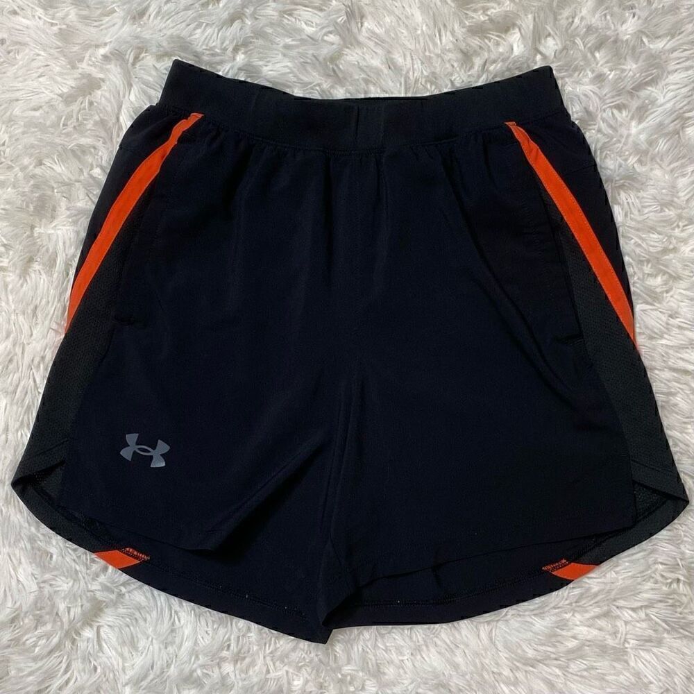 Under Armour Size S Athletic Shorts Fitted Lined Heatgear Black Pockets